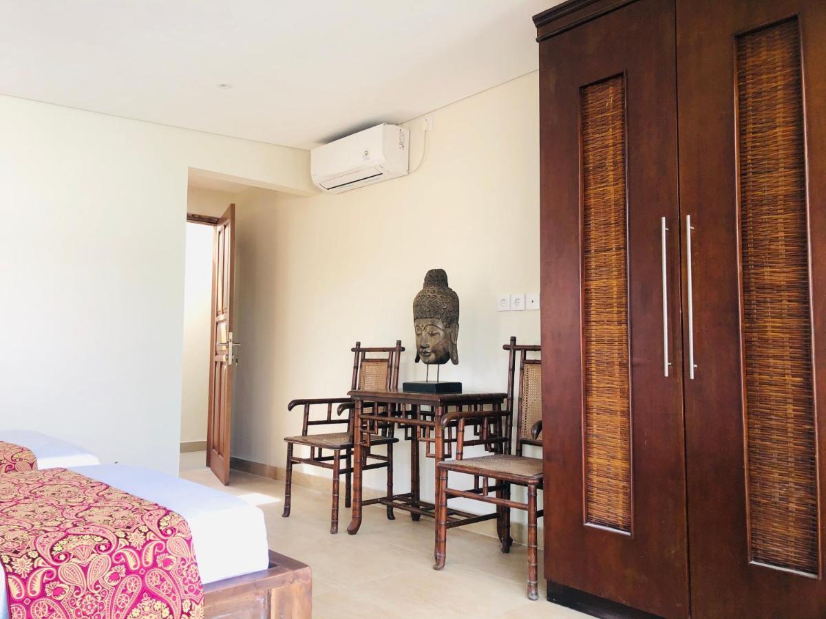 Villa Carissa Seminyak Centre, Bali By Le Ciel Hospitality ภายนอก รูปภาพ