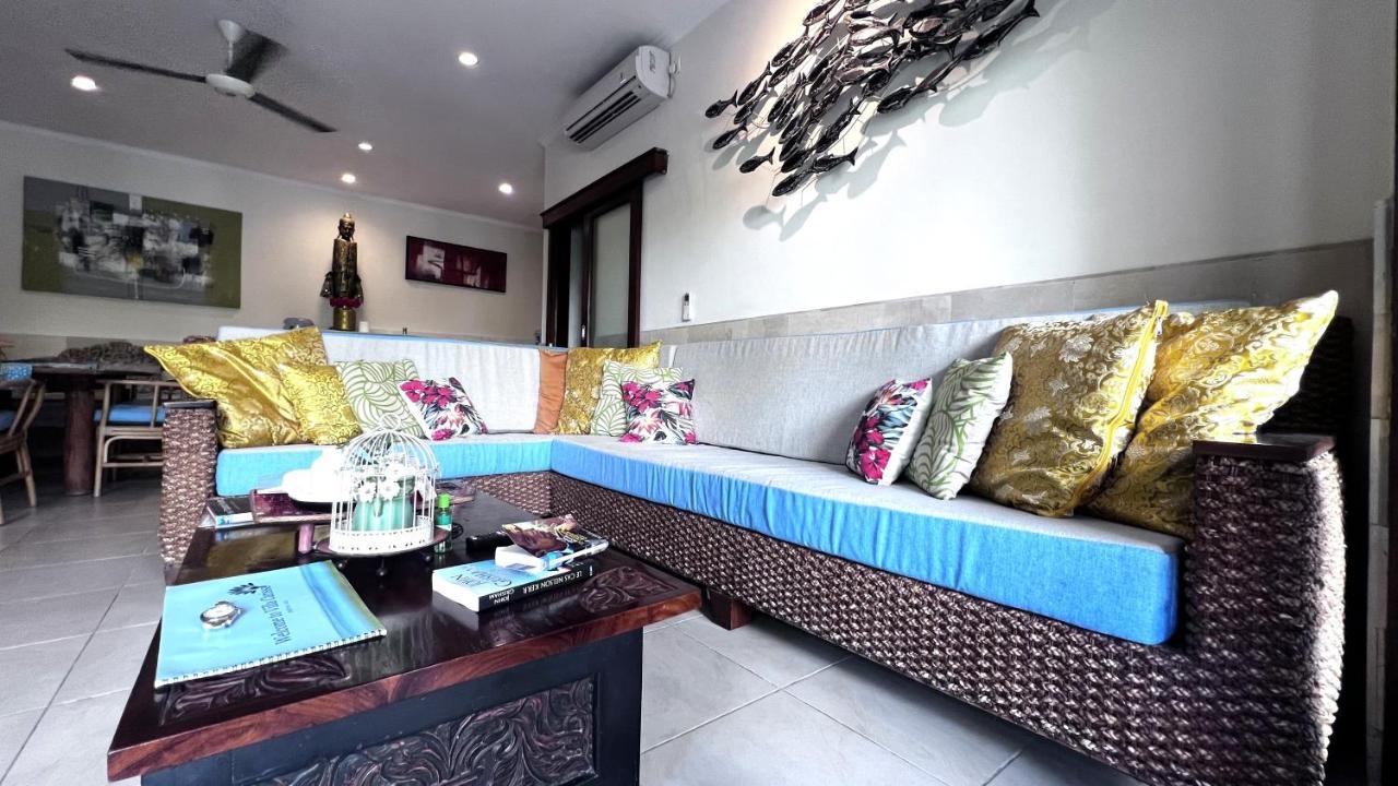 Villa Carissa Seminyak Centre, Bali By Le Ciel Hospitality ภายนอก รูปภาพ