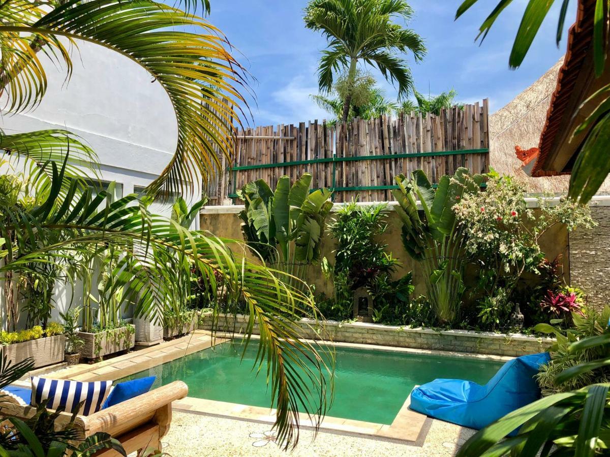Villa Carissa Seminyak Centre, Bali By Le Ciel Hospitality ภายนอก รูปภาพ