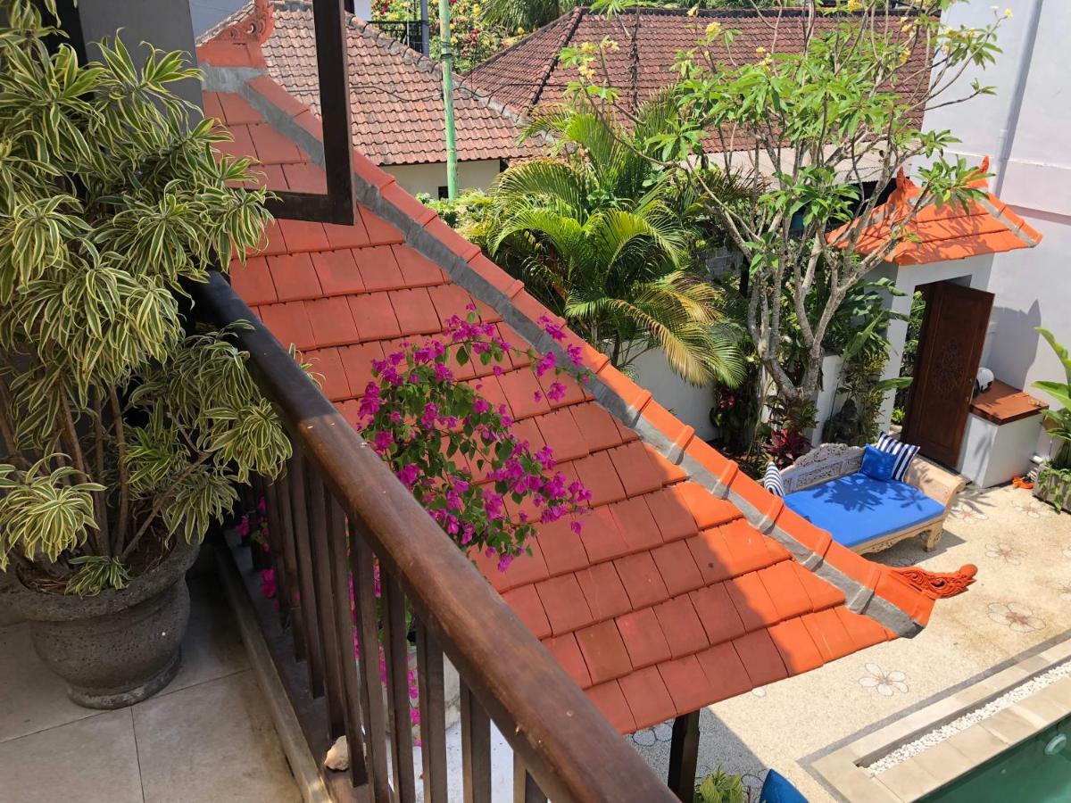 Villa Carissa Seminyak Centre, Bali By Le Ciel Hospitality ภายนอก รูปภาพ